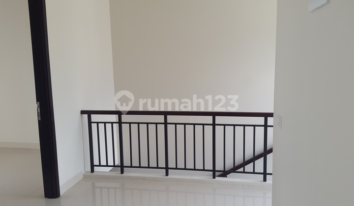 FOR SALE NEW HOUSE NEVER OCCUPIED THE EMINENT CLUSTER PRESCIA - BSD 2