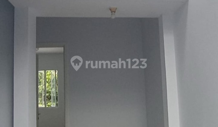 For quick sale: Newly renovated house in BSD Greenwich, Hylands Cluster, Tangerang.