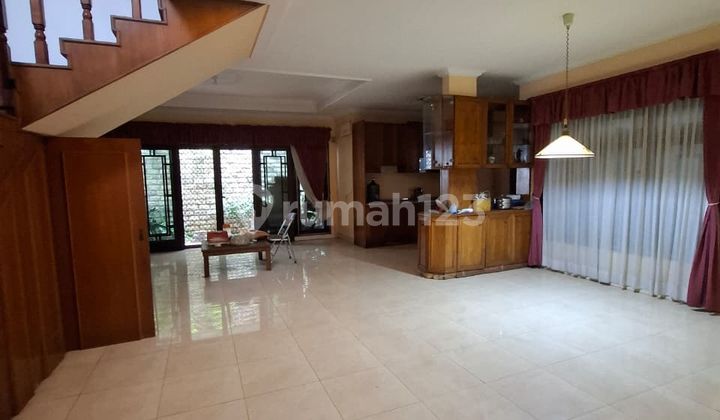 Dijual Rumah 2 Lantai di Jelambar Selatan - Jakarta