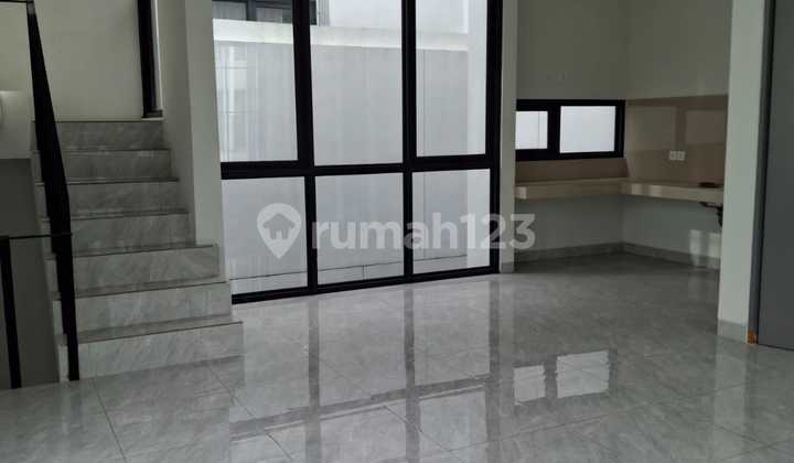 For Rent 2-Story HOOK House in Greenwich Park Cluster Aether BSD For Rent 2-Story HOOK House in Greenwich Park Cluster Aether BSD