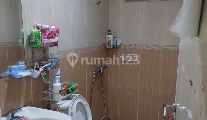 Dijual Rumah 2 Lantai di Kota Wisata Cibubur 2