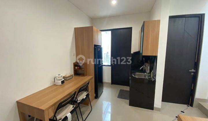 Rumah Like New Full Furnished Metland Puri 1