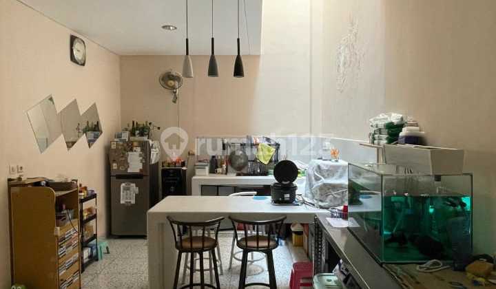 Rumah 2 lantai full renovasi di Greenwich - BSD