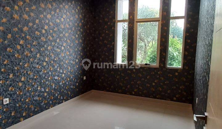 Disewakan Rumah Pelican Barat 5 Gading Serpong, Tangerang 2