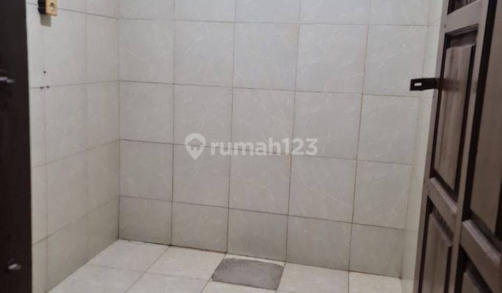 Disewakan Rumah Dalam Gang , Jl. Lautze Dalam Sawah Besar Jakarta Pusat 9