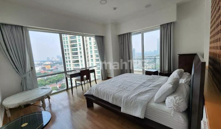 Disewakan Apartemen Pakubuwono Residence Ironwood, Kebayoran, Jakarta 1