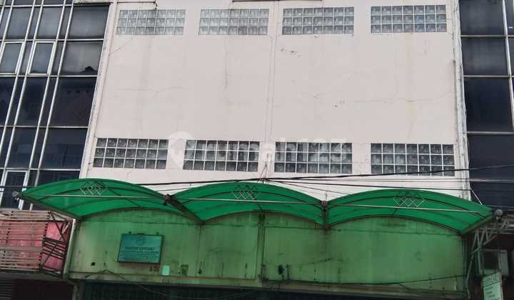 For Sale & Leased Attached Shophouse in Jelambar 1