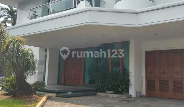 Disewakan Rumah di Taman Kebon Jeruk 2