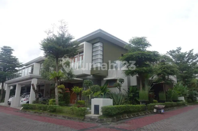 RUMAH MEWAH TAMAN PALAGAN ASRI 3 FURNISHED RUMAH MEWAH TAMAN PALAGAN ASRI 3 FURNISHED