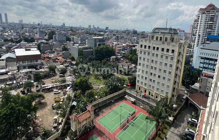 Mediterania 1 Azalea 1 Br Sudut Furnish Lantai < 15 Bisa Kpa