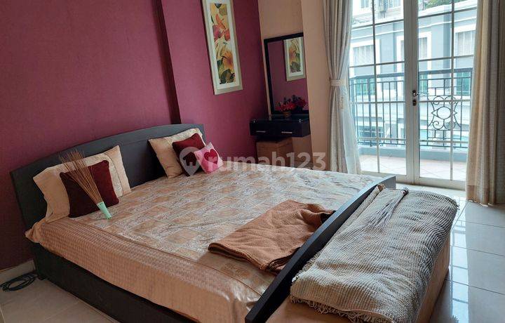 Dijual Apartemen
Gading Resort Residence MOI 
Kelapa Gading