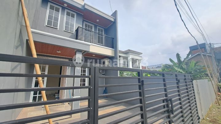 Nice House Ready to Live 2 Floors SHM Strategic Location Near Toll Road in Pondok Gede Bekasi