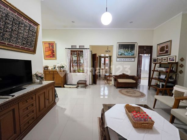 Rumah Siap Huni Kokoh Dijual Semi Furnished Harga Murah Jual Dibawah Harga Pasaran di Kompleks Kav Dki Cipedak Jagakarsa Jakarta Selatan