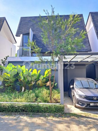 Nice House Yve Habitat Limo Cinere Depok Nice House Yve Habitat Limo Cinere Depok