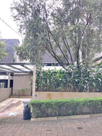 Rumah Dalam Komplek Yve Habitat Limo Jalan Lebar Di Limo Depok