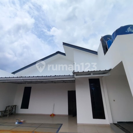 Rumah Hook Baru Renov Bebas Banjir di Taman Rahayu 2