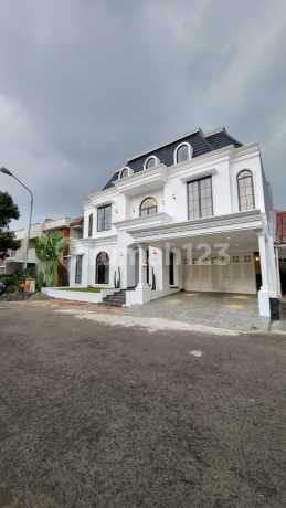 For Sale Rumah B New American Clasic Kolam Renang@ Puri Bintaro