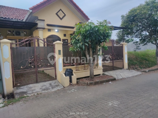 Hot Sale! Dijual Rumah Siap Huni dekat Bintaro, Villa Gunung Lestari