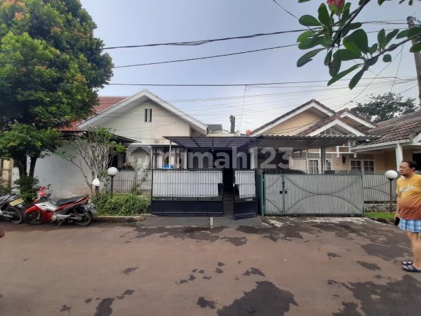 Rumah Siap Huni, Hunian Asri dan Strategis Dekat Tol @Kuricang, Bintaro