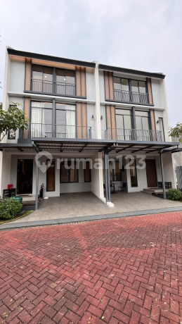 1,4M di Gading Serpong 3Lantai,Kapan Lagi? 1,4M di Gading Serpong 3Lantai,Kapan Lagi?
