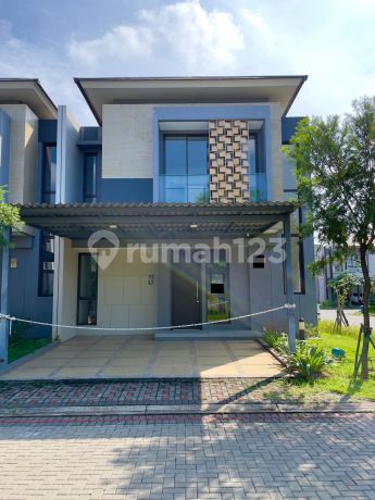Rumah 2 Lantai Bagus di Cluster Aure The Mozia Bsd, Tangerang