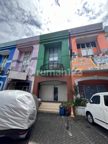 Dijual Cepat Ruko 3 1/2 LT Ruko Victorian Bintaro Pd Karya Pondok Aren Tangerang, Lokasi Bagus. Dijual Cepat Ruko 3 1/2 LT Ruko Victorian Bintaro Pd Karya Pondok Aren Tangerang, Lokasi Bagus.