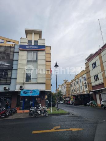Dijual Segera Ruko Golden Boulevard BSD Bagus untuk Investasi Dijual Segera Ruko Golden Boulevard BSD Bagus untuk Investasi