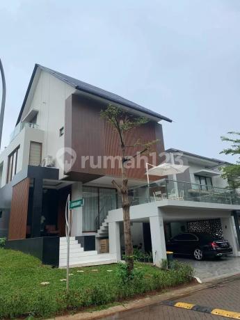 Ready-to-Live House in Kebayoran Bintaro Tangsel