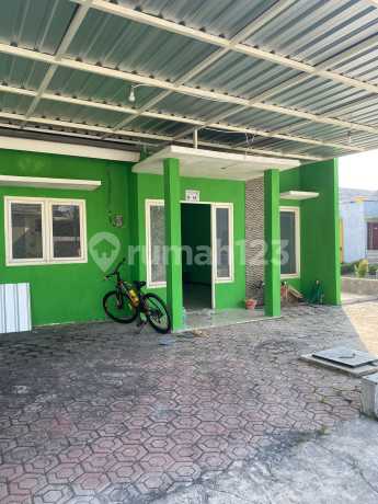 Rumah Siap Huni Dekat Bandara di Perumahan Royal Park Juanda