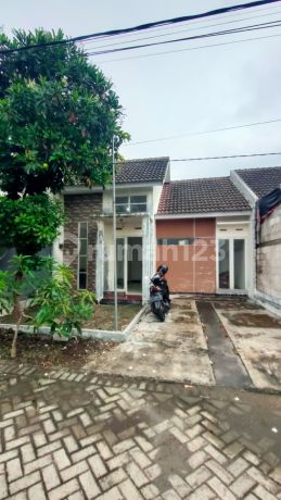 Flood-Free House Location at Permata Kwangsan Residence Housing Complex