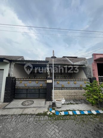 Rumah Bagus Dekat Bandara Juanda Lokasi Sapphire Residence 