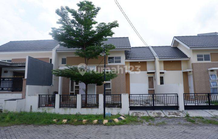 Rumah Grand Surya Barang Langka Luas Tanah 135