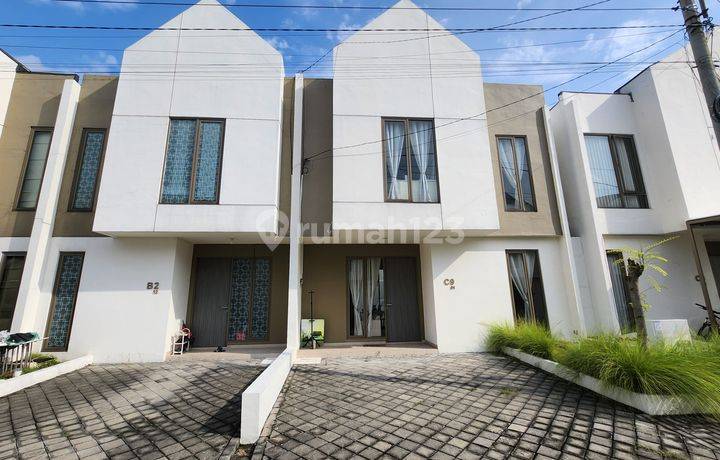 Rumah The Juanda Selangkah dari Bandara Juanda