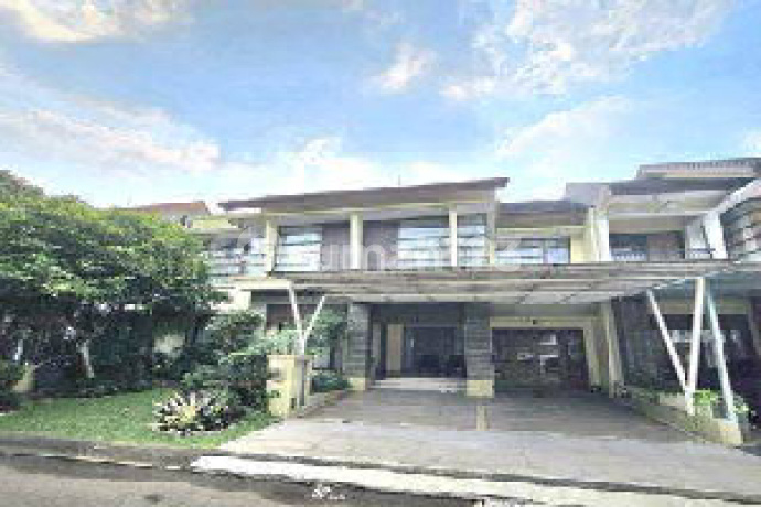 Rumah Depan Taman di Cluster Bintaro Turun Harga Dekat Akses Tol Rumah Depan Taman di Cluster Bintaro Turun Harga Dekat Akses Tol