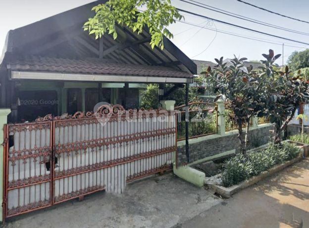 Spacious and affordable tempting house in Pulo Gebang Permai, Cakung