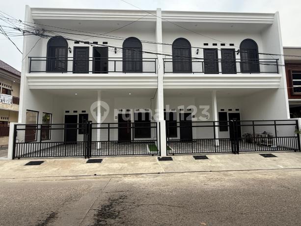Rumah Baru Only 3 Unit Tingkat Cantik Di Sbs, Harapan Jaya Bekasi Utara Rumah Baru Only 3 Unit Tingkat Cantik Di Sbs, Harapan Jaya Bekasi Utara