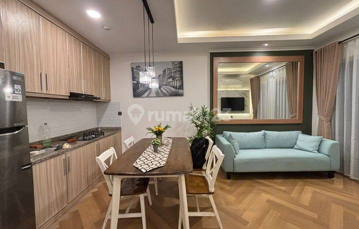 Dijual Murah 2 Kamar Apartemen City Home Moi Furnished