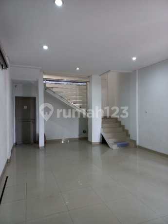 Ruko 3 Lantai Di Komplek Nuansa Indah Cocok Untuk Perkantoran