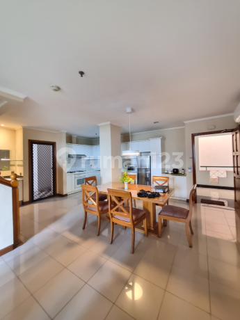 Apartemen Pondok Klub Villa Type Loft 3 Bedrooms Full Furnish Apartemen Pondok Klub Villa Type Loft 3 Bedrooms Full Furnish