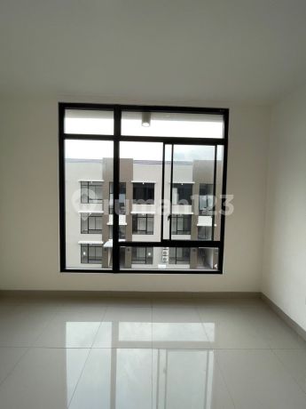 Termurah Apartemen Condominium Green Royal Jual Cepat 