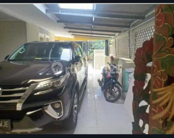 Jual Rumah Hook Dekat Stasiun Bintaro Sektor 9 Tangerang Selatan