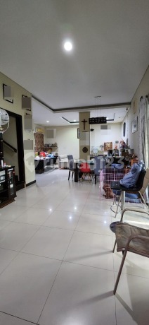 Harga Dibawah NJOP! Jual Cepat Rumah Rapih Siap Huni Di Pulomas Residence, Nego