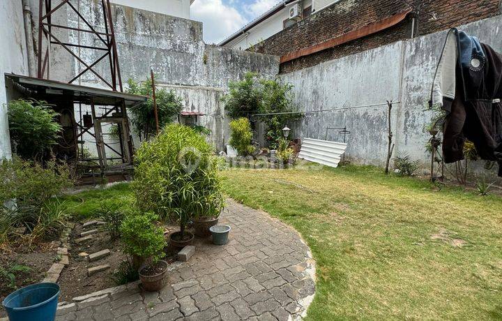 Tanah Beserta Bangunan, Di Pogung Baru Dekat Kampus Ugm, Sleman