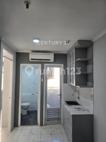Gading Nias Residence Apartment 2 BR Tower Emerald