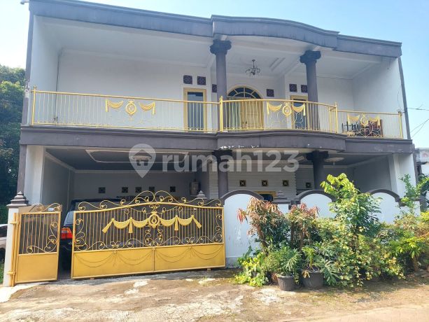 Rumah 2 lantai  hook murah Pinang Griya Permai 