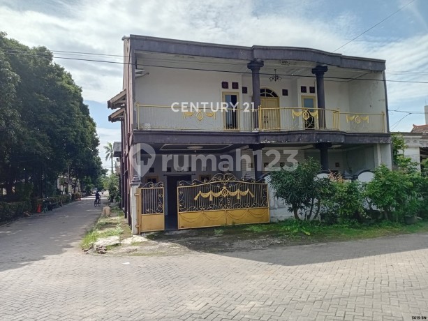 Strategic House for Sale at Attractive Price in Pinang Griya Permai