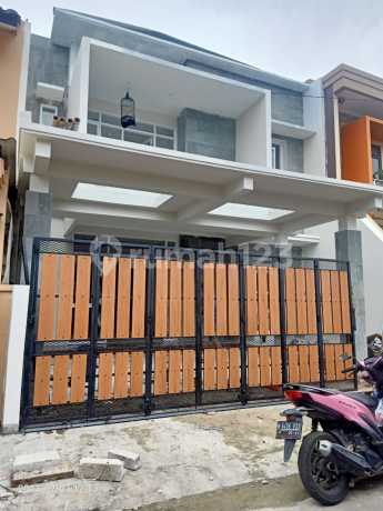 For Sale: Affordable House in Graha Raya Bintaro, South Tangerang For Sale: Affordable House in Graha Raya Bintaro, South Tangerang
