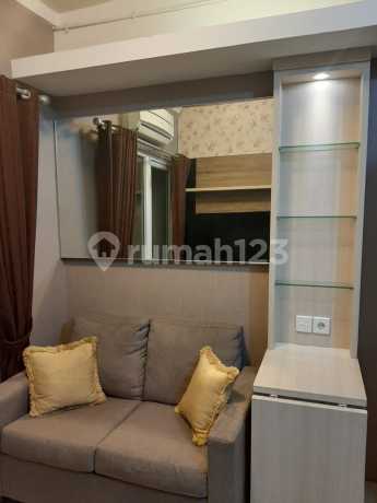 Apartemen Siap Huni di Green Pramuka, Furnished 2 Kamar Tidur