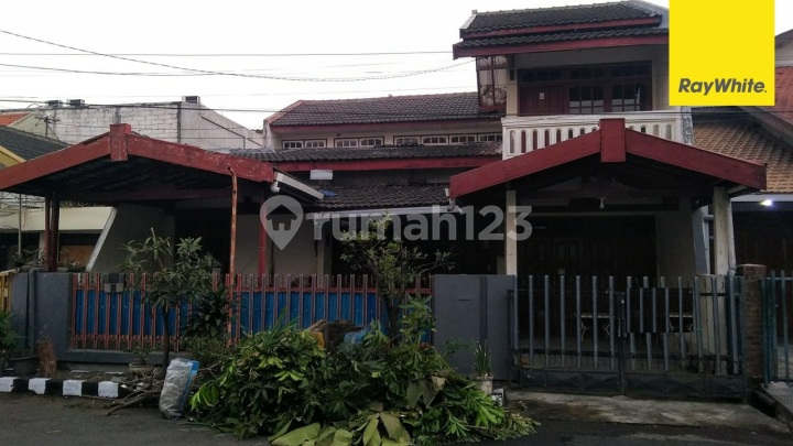 Dijual Rumah 2 Lantai SHM di Wisma Menanggal Surabaya Dijual Rumah 2 Lantai SHM di Wisma Menanggal Surabaya