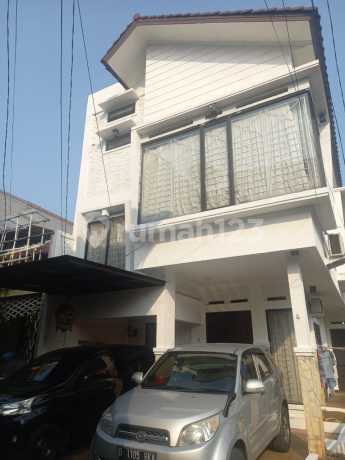 Dijual Rumah Cluster FLO Residence Ciputat Timur, Tangsel Dijual Rumah Cluster FLO Residence Ciputat Timur, Tangsel